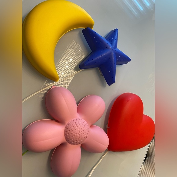 IKEA Kids Wall Lamps – Moon, Star, Flower & Heart – Set of 4 - Picture 8 of 8